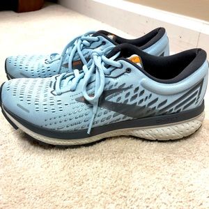 Brooks Ghost 12 running shoes